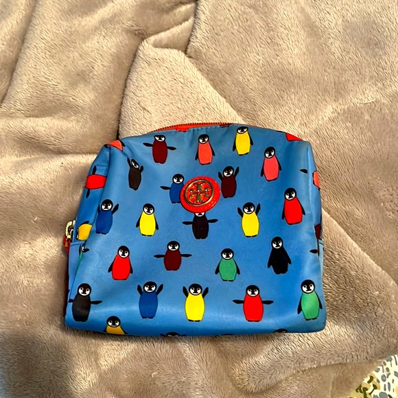 Tory Burch Handbags - Tory Burch makeup bag